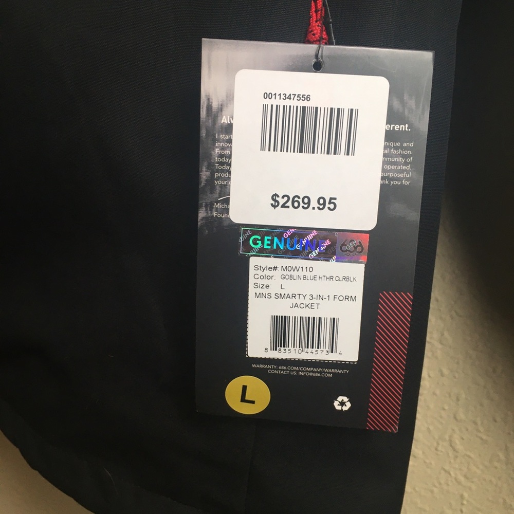 686 Jacket - Picture 3 of 3